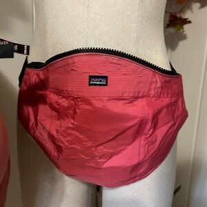 Patagonia fanny pack o/s